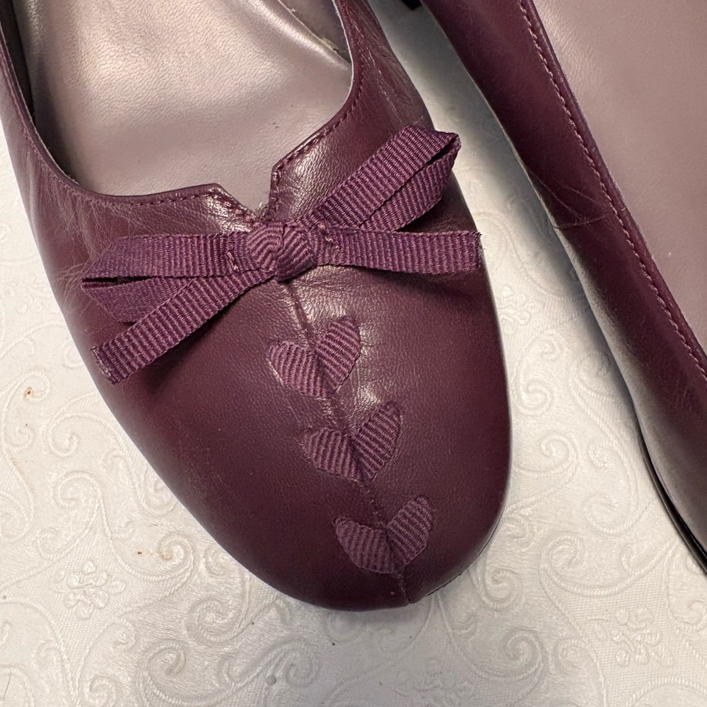 New Women's Purple Leather Kitten Heels with Bow - Everything $25 sale!